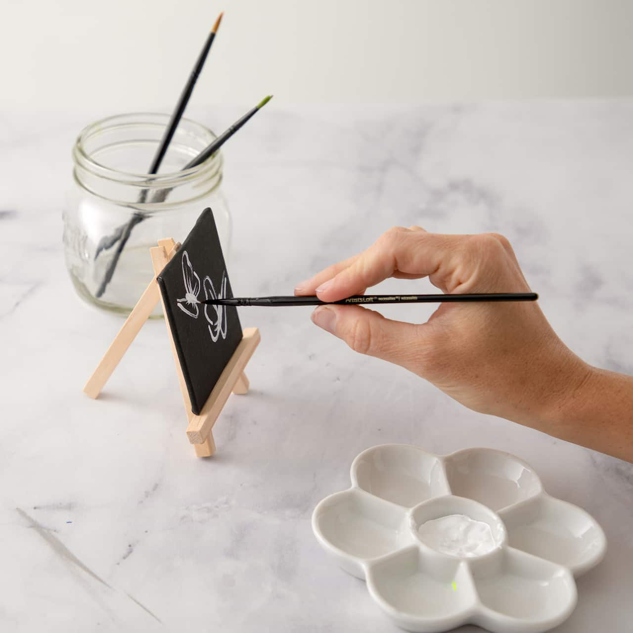 8 Packs: 4 ct. (32 total) Necessities Mini Easels by Artist's Loft™